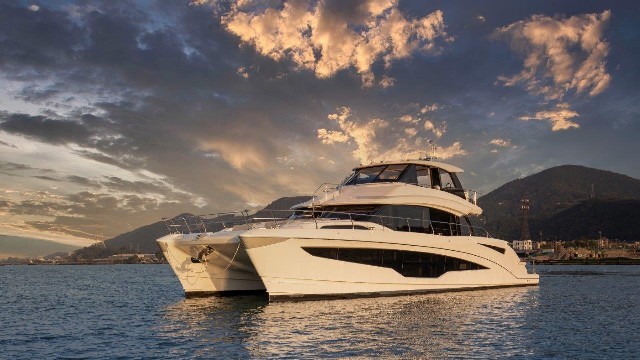 New Power Catamaran for Sale 2021 Aquila 70  Boat Highlights